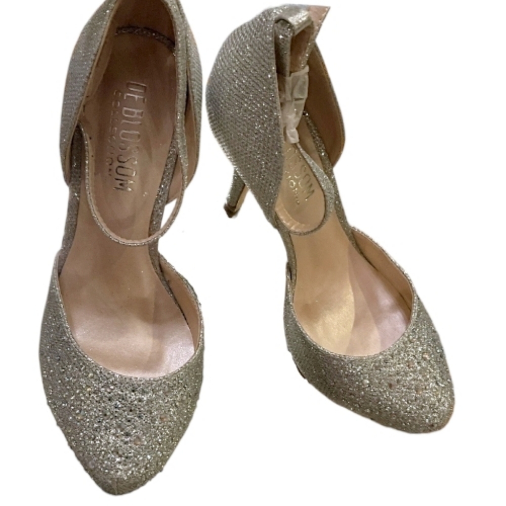 DeBlossom Collection " Robin" Heel